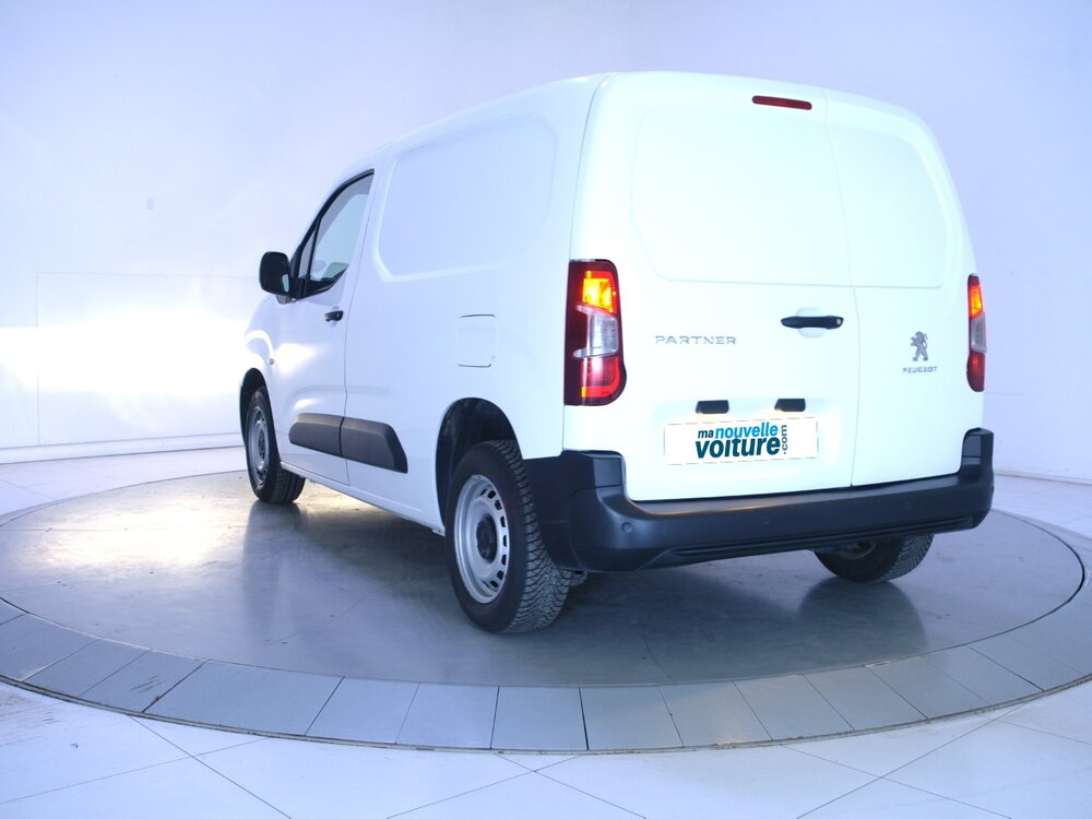 Occasion PEUGEOT Partner PARTNER FOURGON STANDARD 650 KG BLUEHDI 100 S&S BVM6 - PREMIUM
