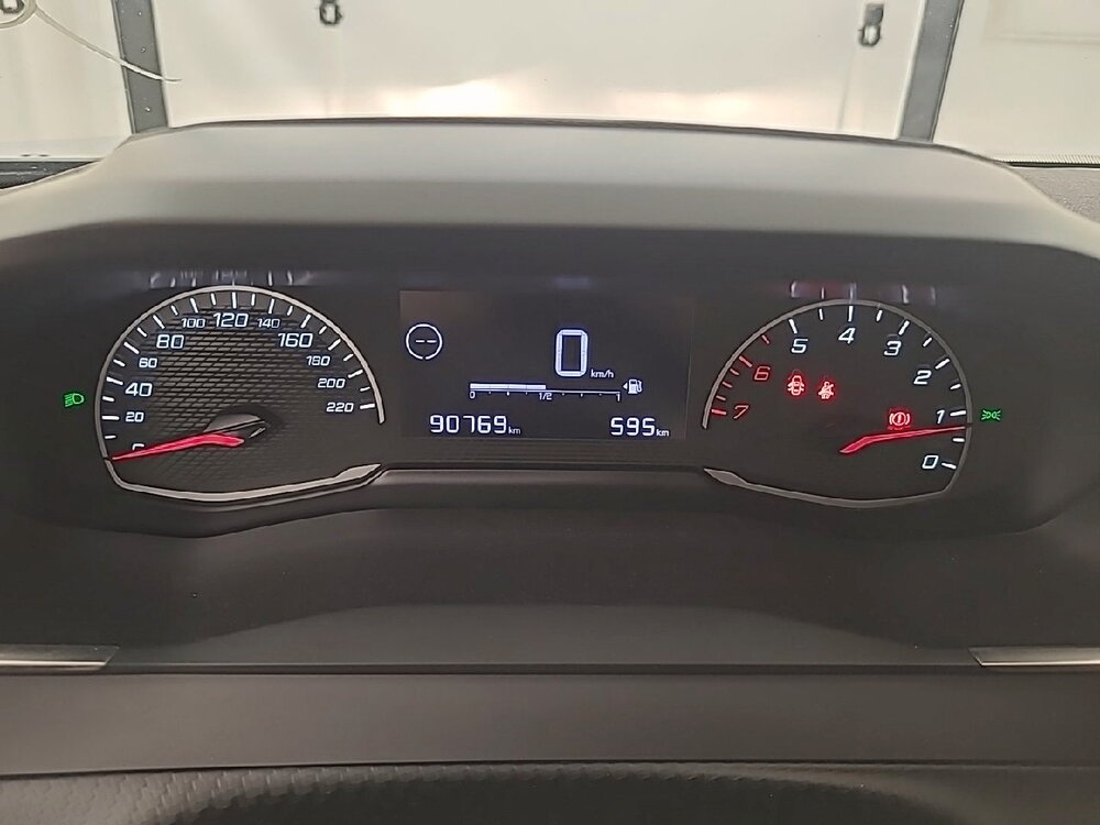 Occasion PEUGEOT 2008 2008 PureTech 100 S&S BVM6 - Active