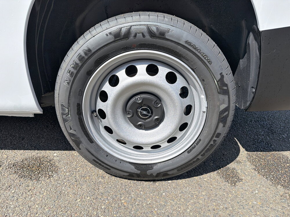Occasion OPEL Combo COMBO CARGO XL DIESEL 100 CH MANUELLE