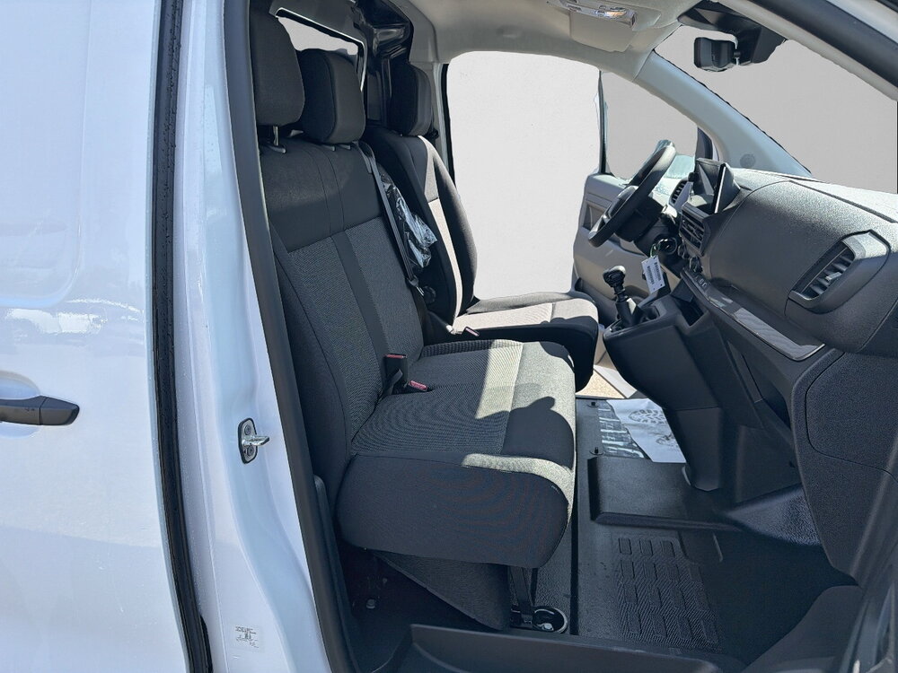 Occasion OPEL Vivaro VIVARO FGN DIESEL 120 CH M MANUELLE