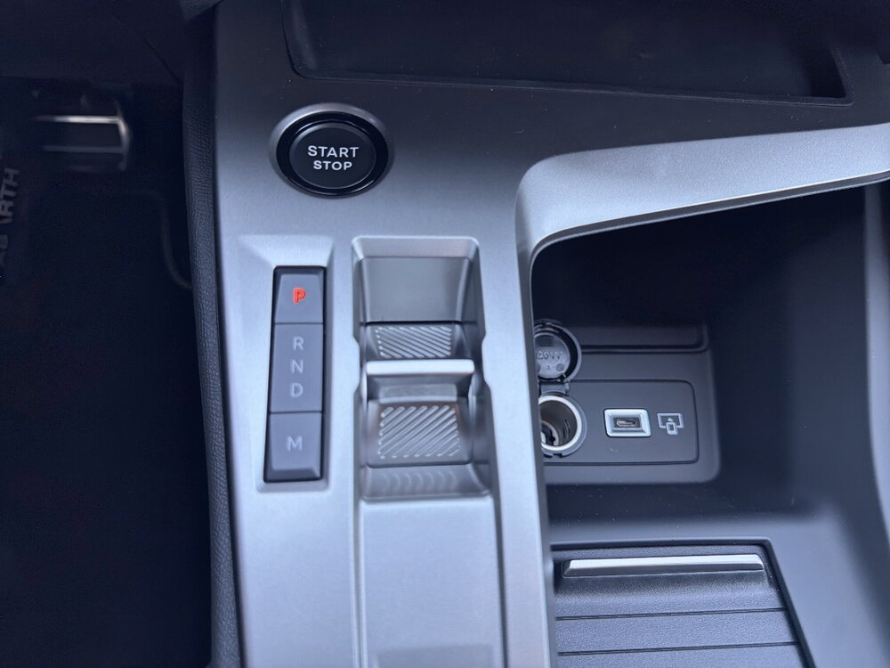 Occasion PEUGEOT 408 408 Hybrid 145 e-DCS6 - GT