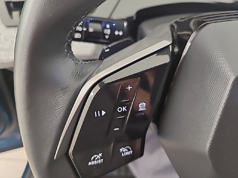 Occasion PEUGEOT 3008 3008 Hybrid 145 e-DCS6 - Allure