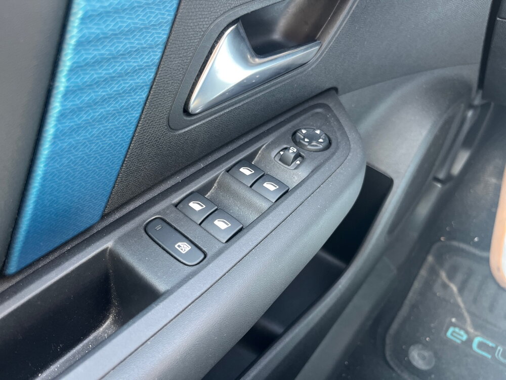 Occasion CITROEN C4 e-C4 136 ch Automatique - Shine