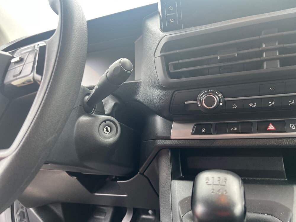 Occasion OPEL Vivaro VIVARO FGN TAILLE M BLUEHDI 120 S&S BVM6