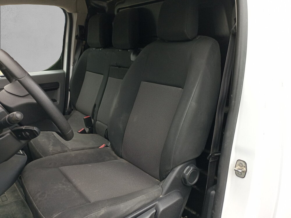 Occasion PEUGEOT Expert EXPERT FGN TOLE STANDARD BLUEHDI 145 S&S BVM6 - ASPHALT