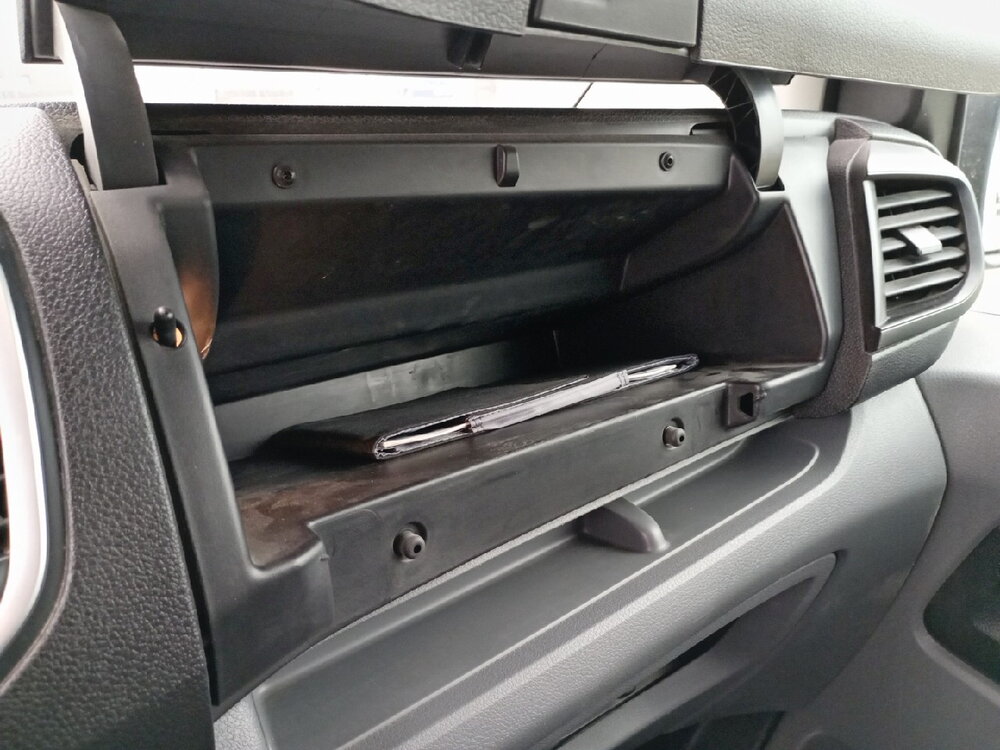 Occasion PEUGEOT Expert EXPERT FGN TOLE STANDARD BLUEHDI 145 S&S BVM6 - ASPHALT