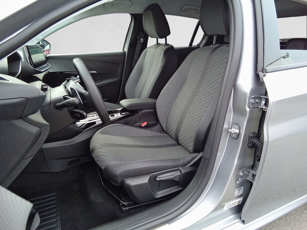 Occasion PEUGEOT 208 208 Hybrid 110 e-DCS6 - série spéciale ENVY