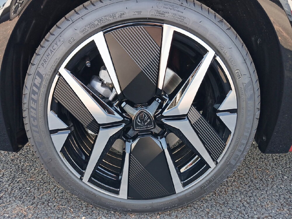 Occasion PEUGEOT 208 208 Hybrid 145 ch e-DCS6 - GT
