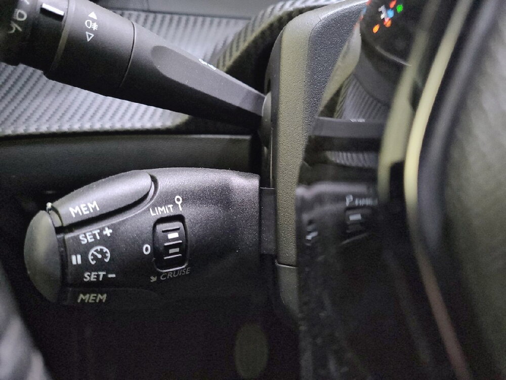 Occasion PEUGEOT 208 208 PureTech 100 S&S BVM6 - Allure