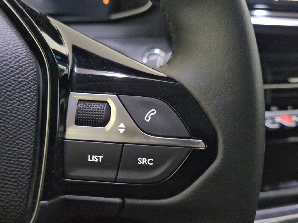 Occasion PEUGEOT 208 208 PureTech 100 S&S BVM6 - Allure