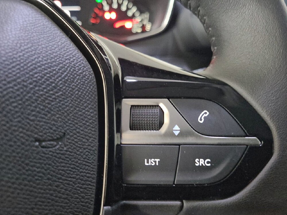 Occasion PEUGEOT 208 208 PureTech 100 S&S BVM6 - Active