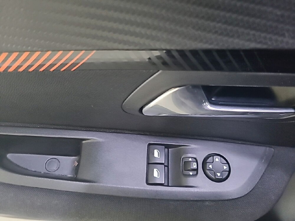 Occasion PEUGEOT 208 208 Electrique 50 kWh 136ch - Active