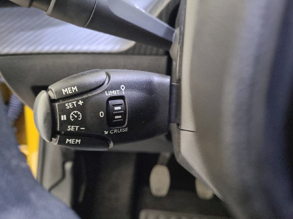 Occasion PEUGEOT 208 208 PureTech 75 S&S BVM5 - Like