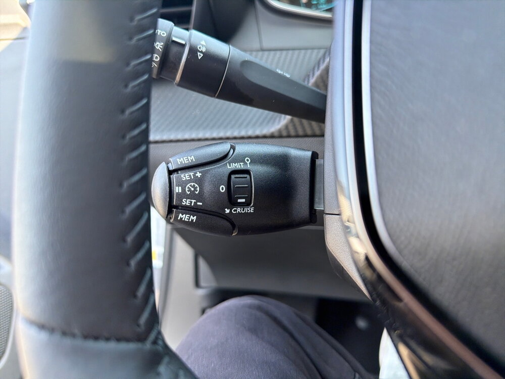 Occasion PEUGEOT 2008 2008 Hybrid 110 e-DCS6 - Edition
