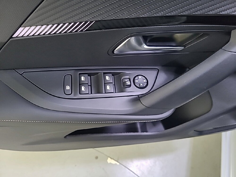 Occasion PEUGEOT 2008 2008 Hybrid 145 e-DCS6 - Allure