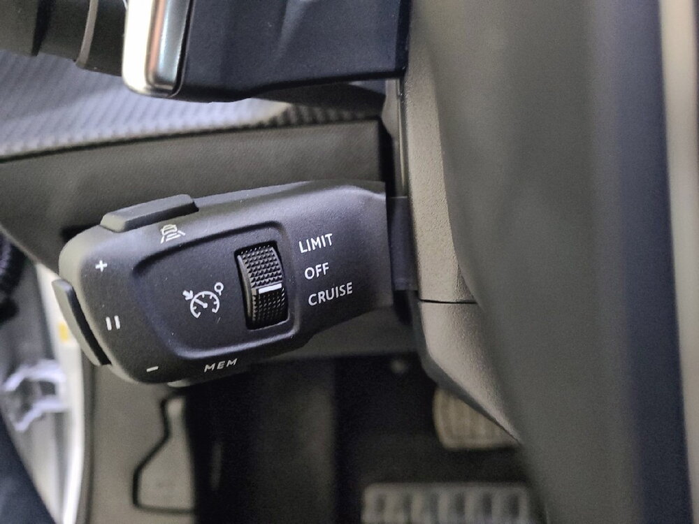 Occasion PEUGEOT 2008 2008 Hybrid 145 e-DCS6 - Allure