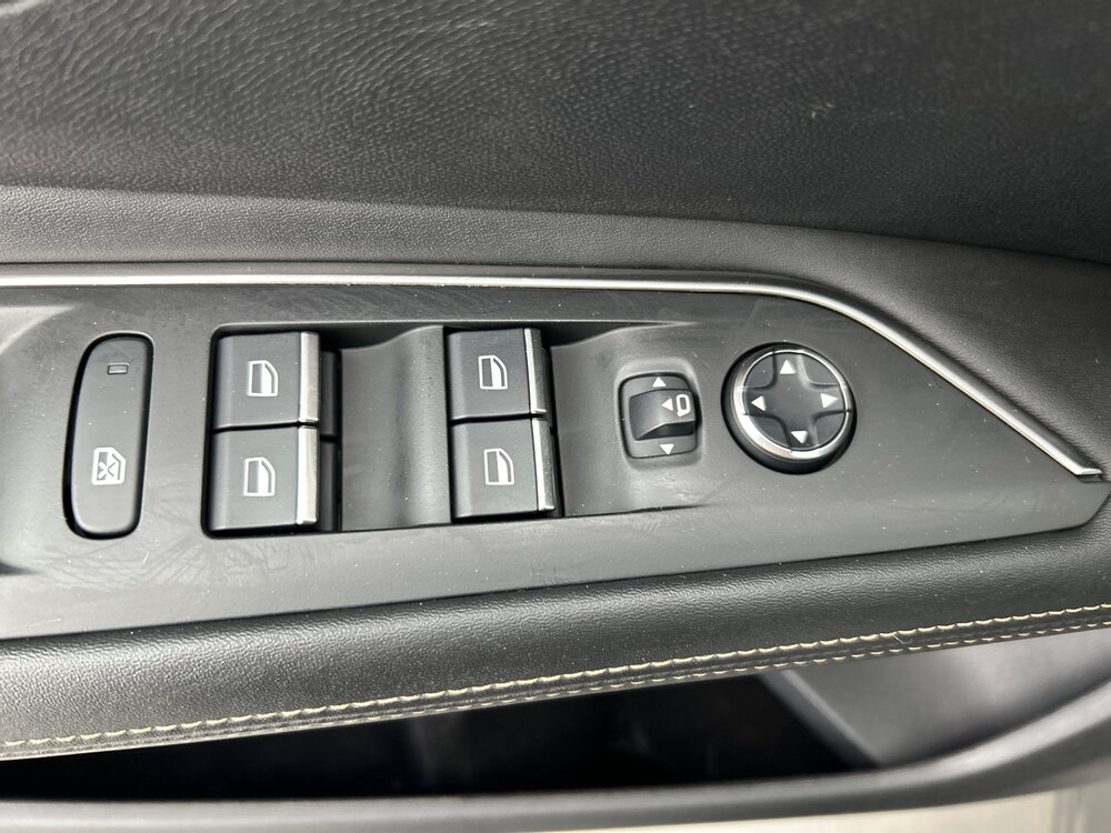 Occasion PEUGEOT 3008 3008 Puretech 130ch S&S EAT8 - GT