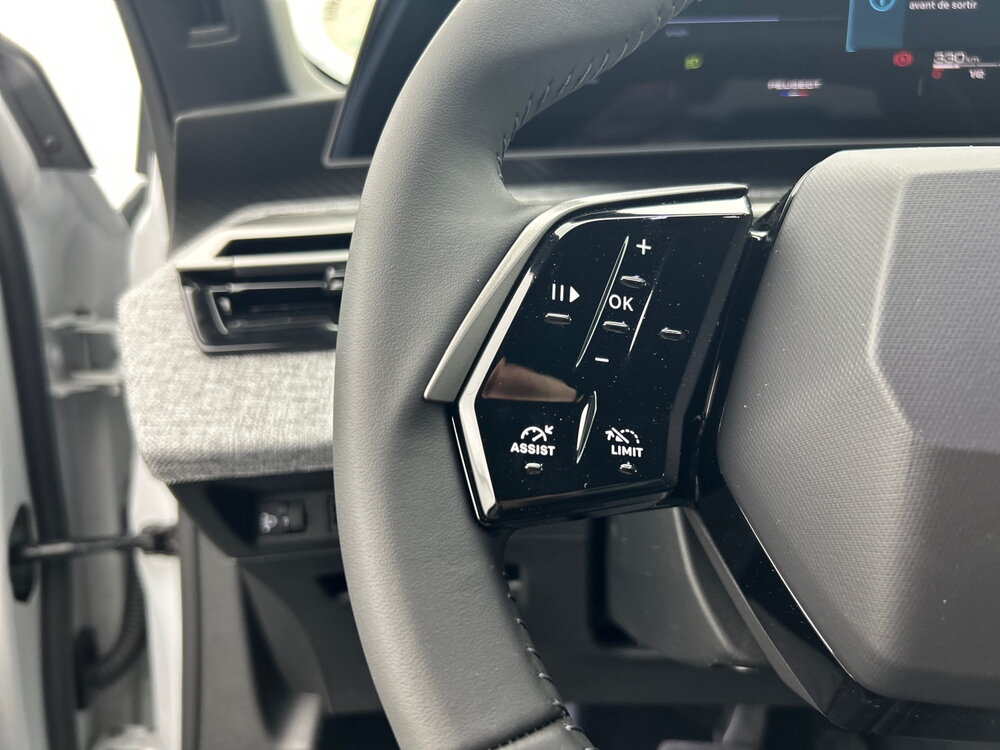 Occasion PEUGEOT 3008 3008 Hybrid 145 e-DCS6 - Allure