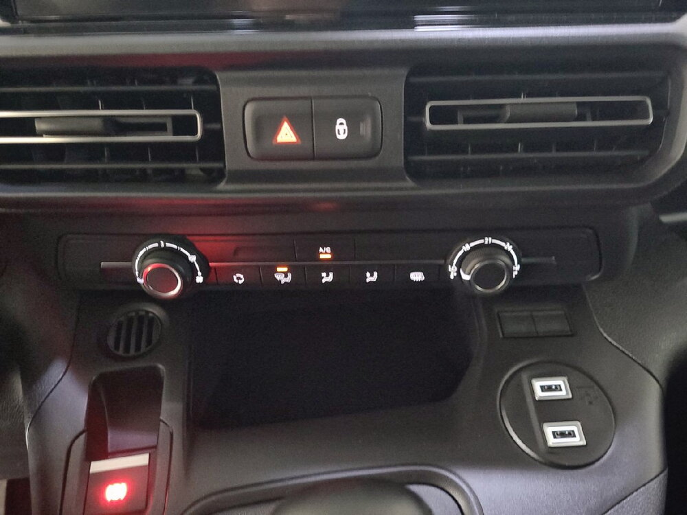 Occasion CITROEN Berlingo Berlingo - Fourgon M Diesel 100 ch Manuelle - .