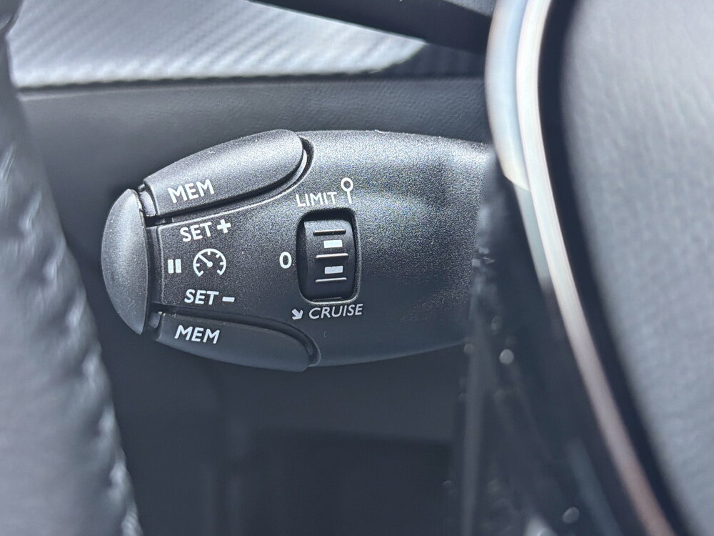 Occasion PEUGEOT 208 208 Hybrid 110 ch e-DCS6 - Edition