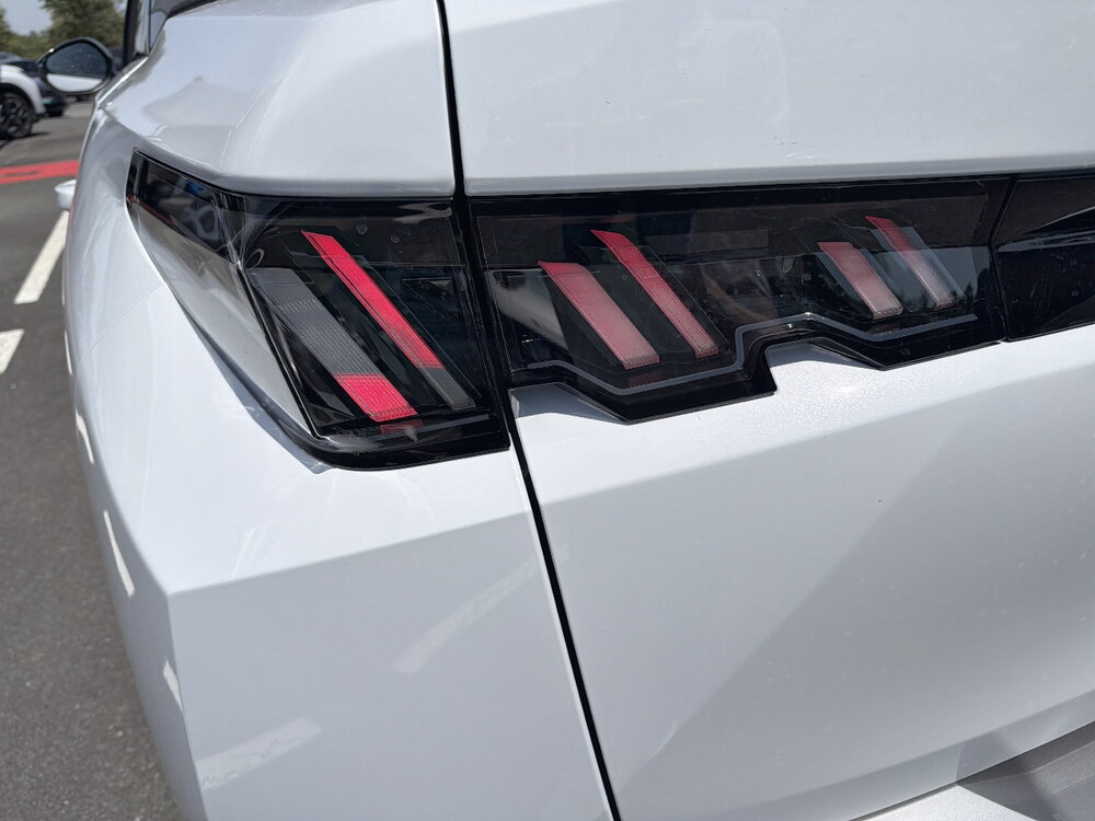 Occasion PEUGEOT 3008 3008 Hybrid 145 e-DCS6 - Allure