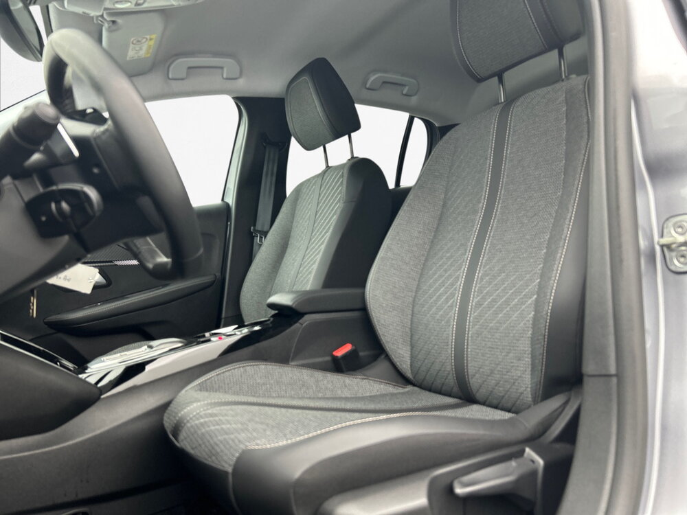 Occasion PEUGEOT 208 208 Hybrid 110 e-DCS6 - série spéciale Envy