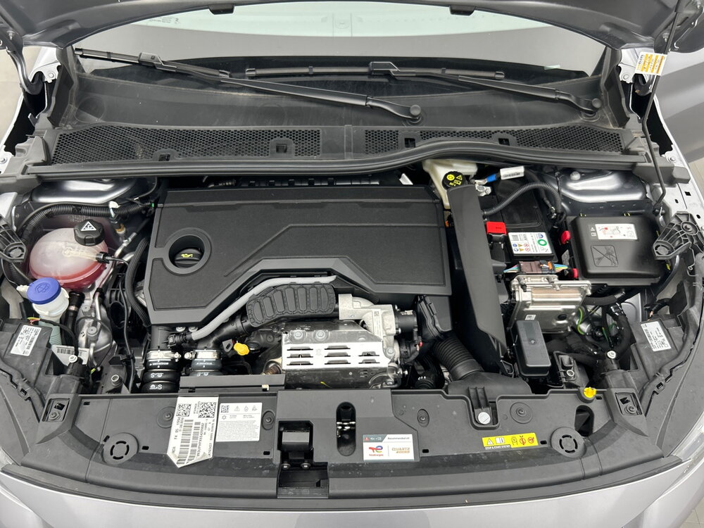 Occasion PEUGEOT 208 208 Hybrid 110 e-DCS6 - série spéciale Envy