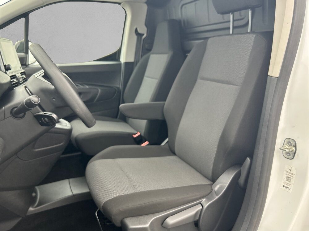 Occasion PEUGEOT Partner PARTNER FOURGON STANDARD 650 KG BLUEHDI 100 S&S BVM6 - ASPHALT