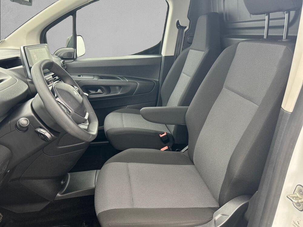 Occasion PEUGEOT Partner PARTNER FOURGON STANDARD 650 KG BLUEHDI 100 S&S BVM6 - ASPHALT