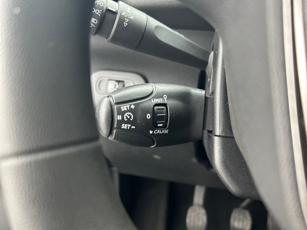 Occasion PEUGEOT Partner PARTNER FOURGON STANDARD 650 KG BLUEHDI 100 S&S BVM6 - ASPHALT