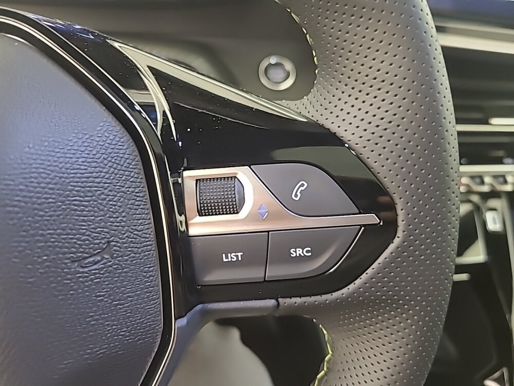 Occasion PEUGEOT 208 208 Hybrid 145 ch e-DCS6 - GT