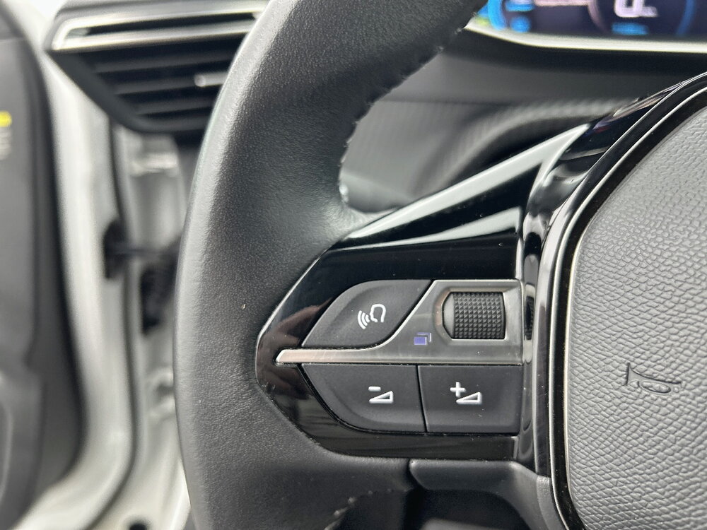 Occasion PEUGEOT 2008 2008 Electrique 136 ch - Allure Pack