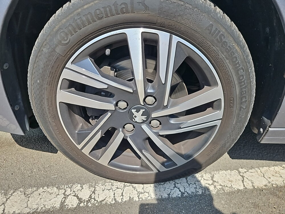 Occasion PEUGEOT 208 208 PureTech 130 S&S EAT8 - Allure