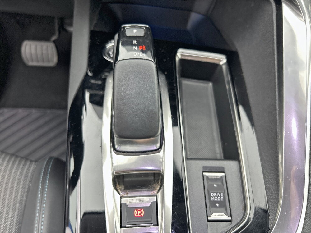 Occasion PEUGEOT 3008 3008 Hybrid 225 e-EAT8 - Allure