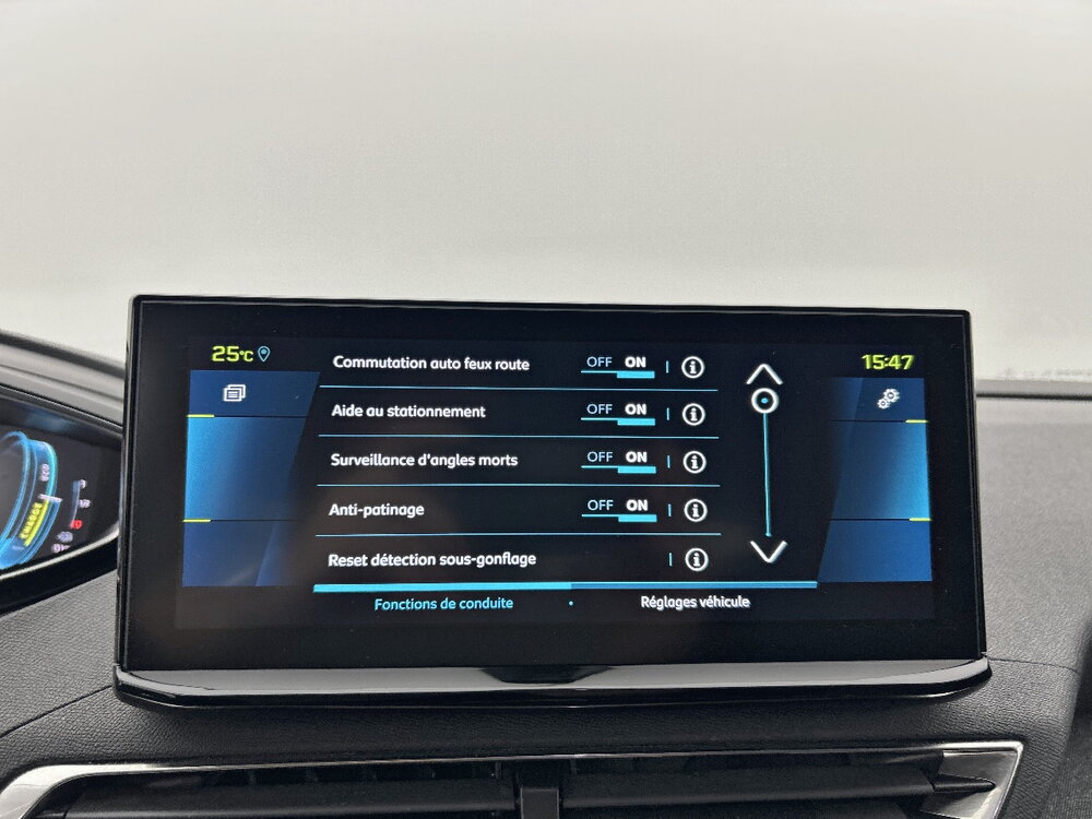 Occasion PEUGEOT 3008 3008 Hybrid 225 e-EAT8 - Allure
