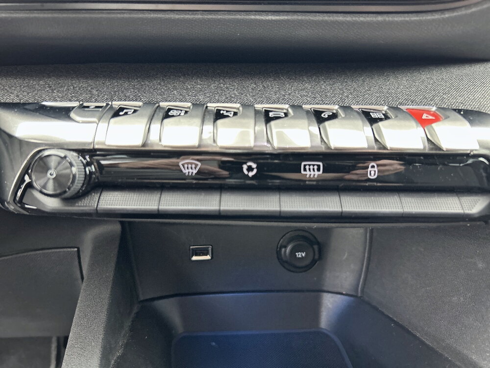 Occasion PEUGEOT 3008 3008 Hybrid 225 e-EAT8 - Allure