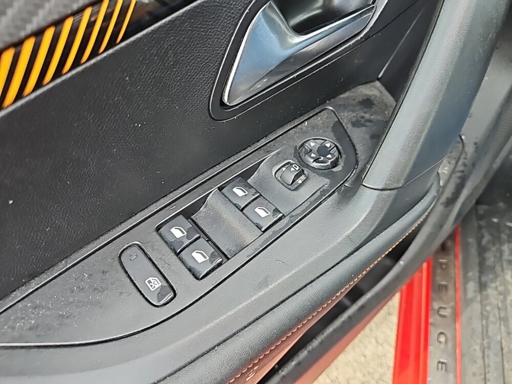 Occasion PEUGEOT 2008 2008 PureTech 130 S&S EAT8 - Roadtrip