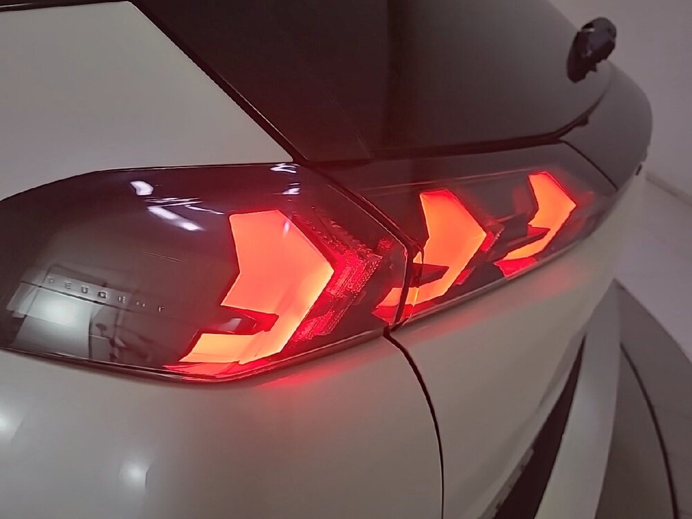 Occasion PEUGEOT 2008 2008 PureTech 130 S&S EAT8 - GT