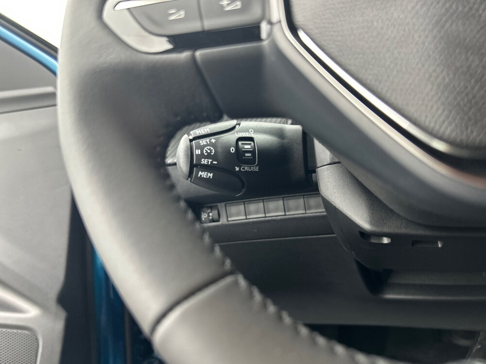 Occasion PEUGEOT 2008 2008 Hybrid 110 e-DCS6 - Edition
