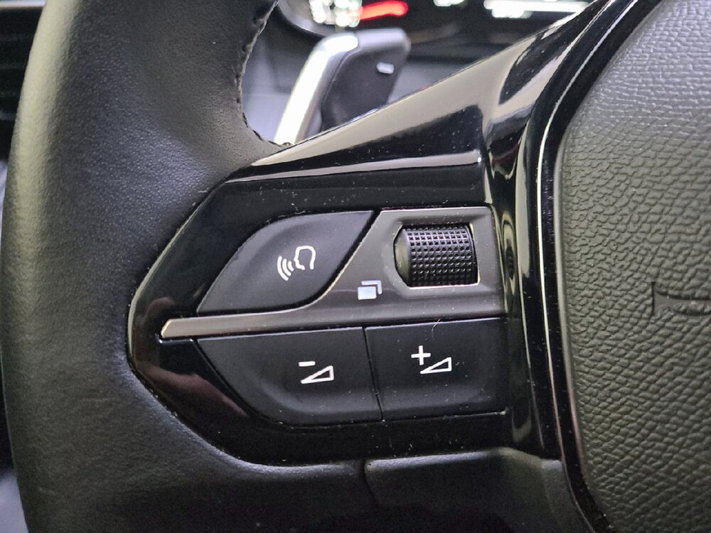 Occasion PEUGEOT 2008 2008 PureTech 130 S&S EAT8 - Allure Business