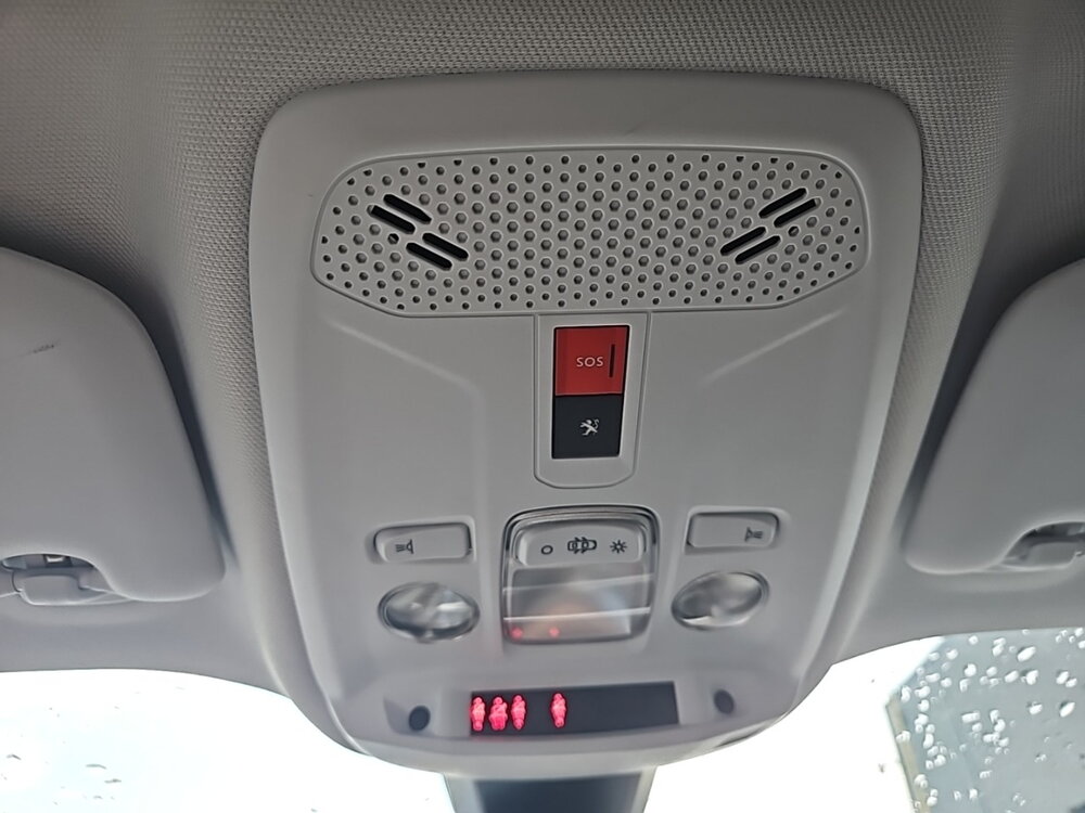 Occasion PEUGEOT 2008 2008 PureTech 130 S&S EAT8 - Allure Business
