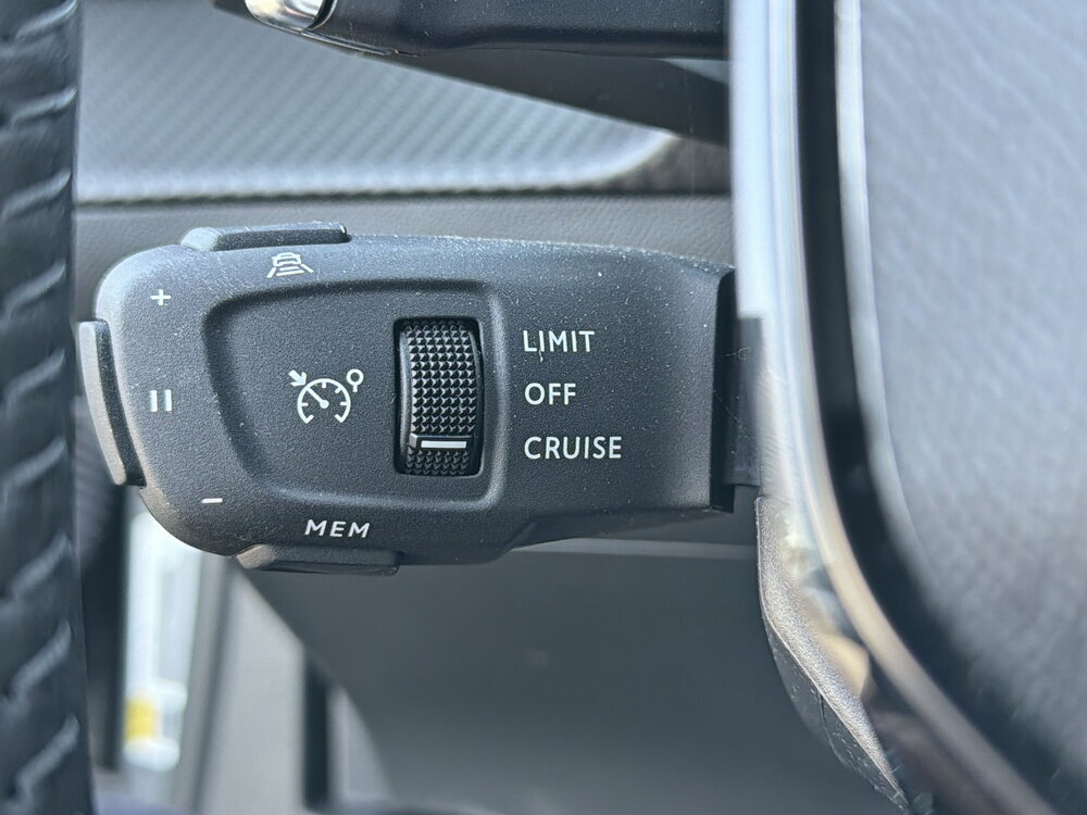 Occasion PEUGEOT 2008 2008 Hybrid 145 e-DCS6 - Allure