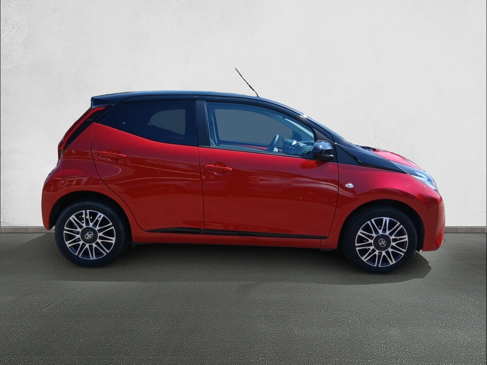 Occasion TOYOTA Aygo Aygo 1.0 VVT-i - x-play