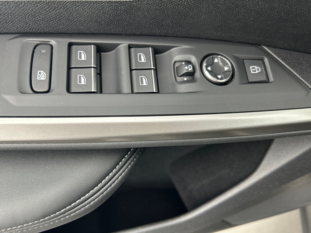 Occasion PEUGEOT 5008 5008 Hybrid 145 ch e-DCS6 - GT