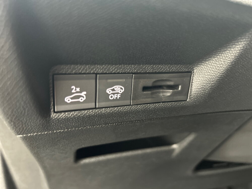 Occasion PEUGEOT 5008 5008 Hybrid 145 ch e-DCS6 - GT