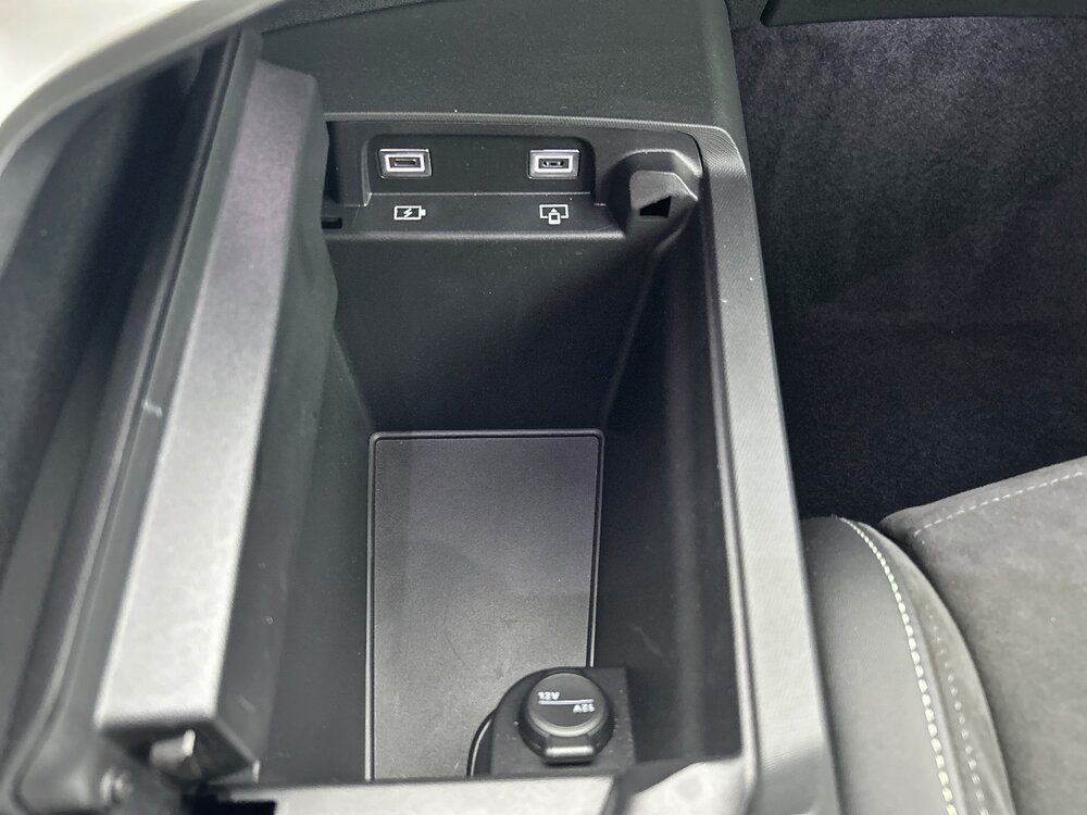 Occasion PEUGEOT 5008 5008 Hybrid 145 ch e-DCS6 - GT