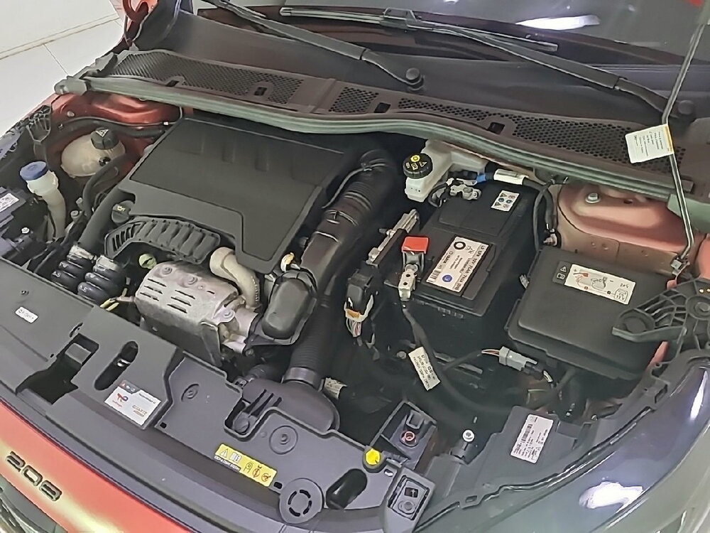 Occasion PEUGEOT 208 208 PureTech 100 S&S BVM6 - Active