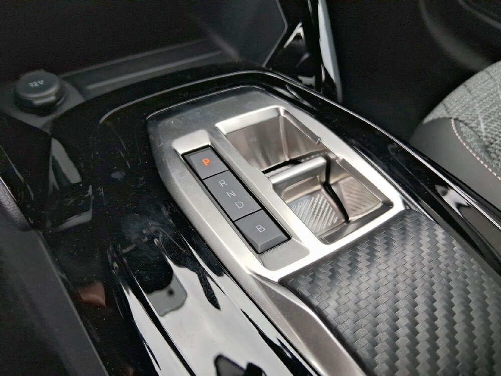 Occasion PEUGEOT 208 208 Electrique 136 ch 50 kWh - Allure