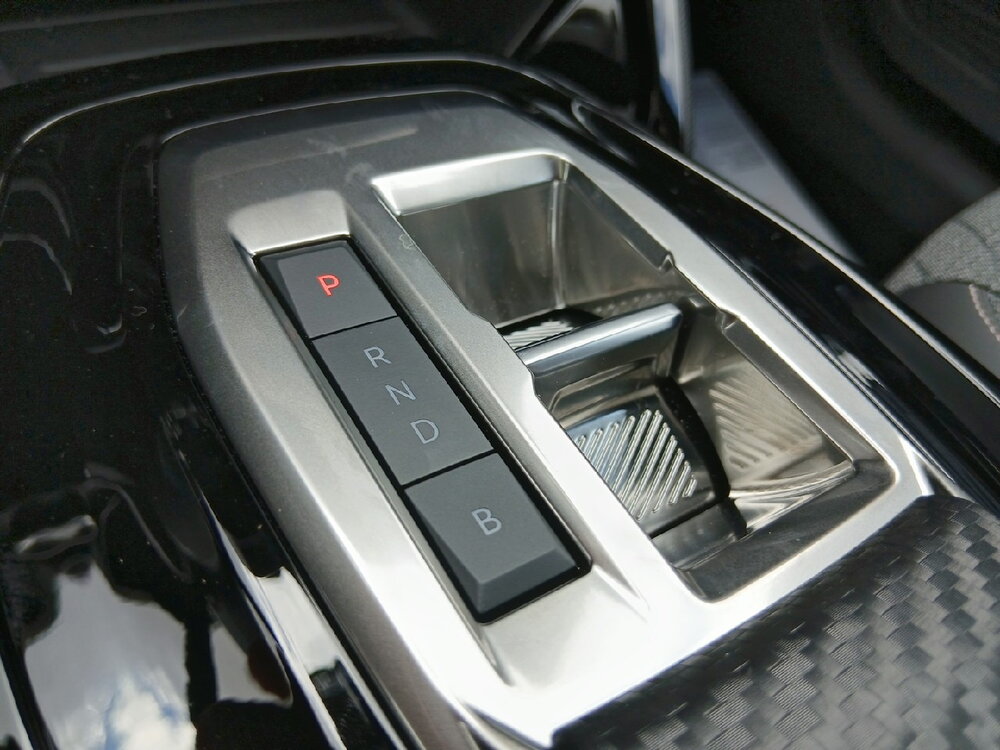 Occasion PEUGEOT 208 208 Electrique 136 ch 50 kWh - Allure
