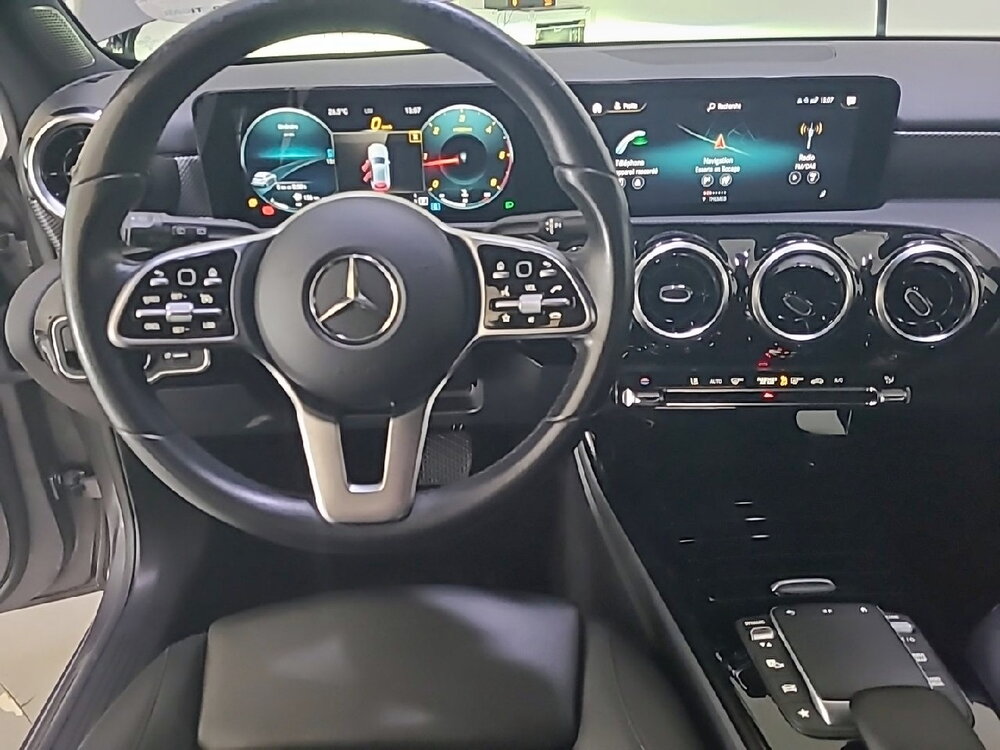 Occasion MERCEDES BENZ Classe A Classe A 180 d 8G-DCT - Progressive Line